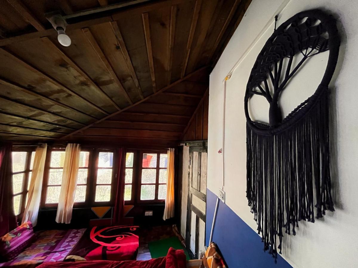 Memoir Homestay Kasol Εξωτερικό φωτογραφία