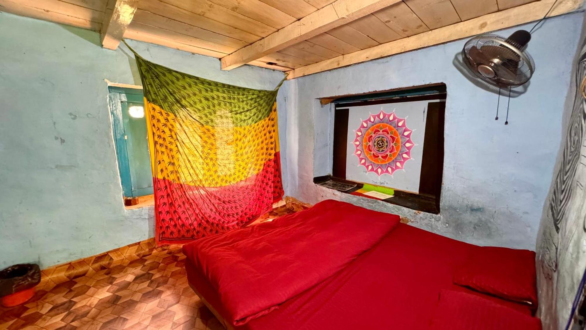 Memoir Homestay Kasol Εξωτερικό φωτογραφία